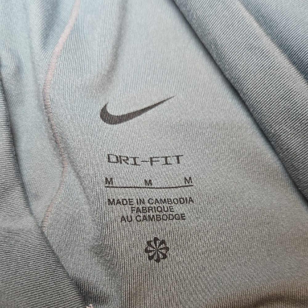 Nike Maternity Leggings - Picture 3 of 5